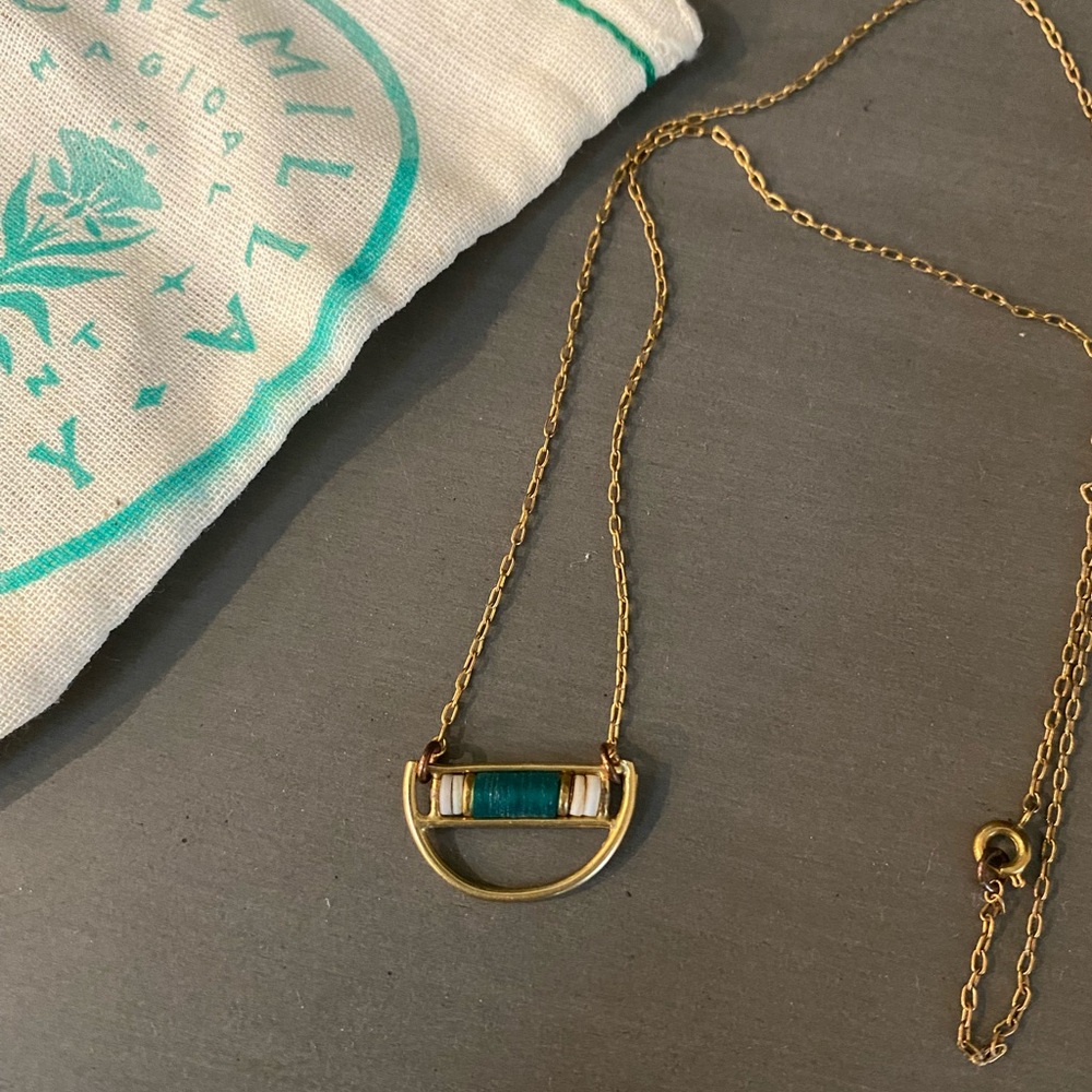 Half dome beaded necklace in emerald